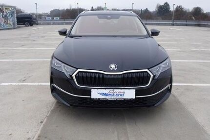 Skoda Octavia 2.500 km 43.900 &euro; München 80686