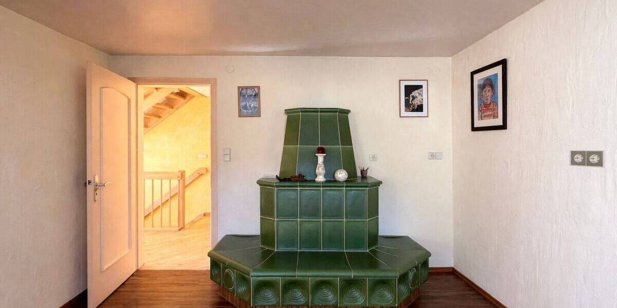 Mehrfamilienhaus, Wohnhaus Löffingen - 6 Zimmer, 645.000&euro; | Angebot:26343840