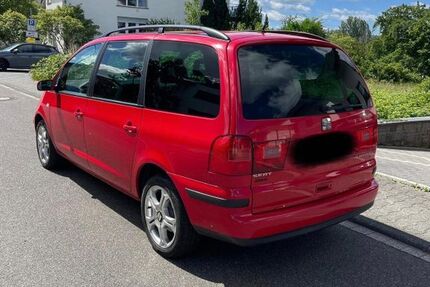 Seat Alhambra 300.417 km 2.500 &euro; Niederwerth 56179