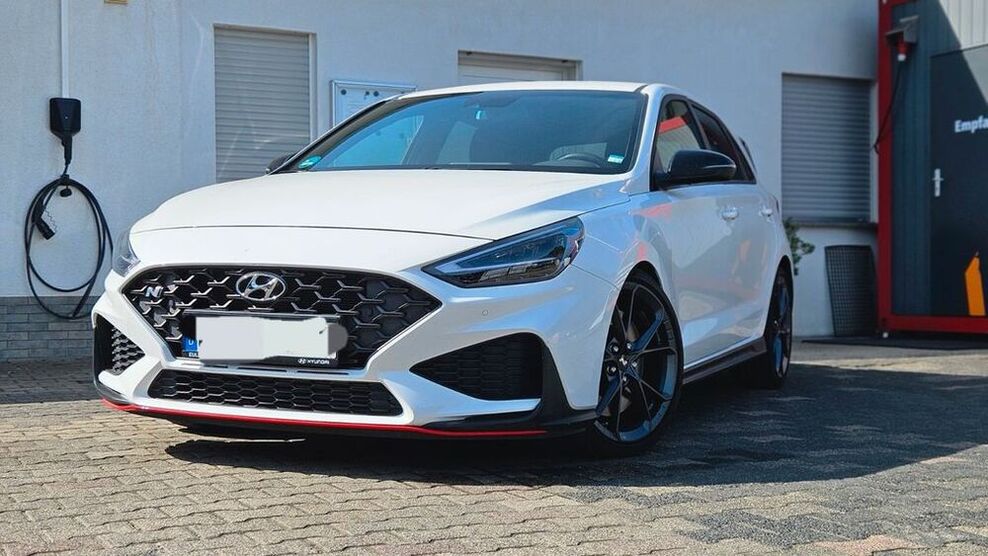 i30