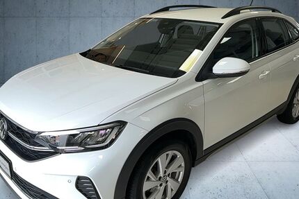VW Taigo 25.400 km 17.880 € Frankfurt am Main 60528