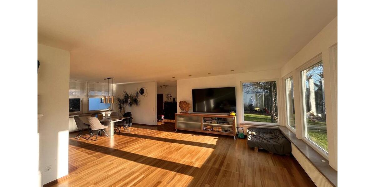 Einfamilienhaus Osterode am Harz - 7 Zimmer, 209 m&sup2;, 349.000&euro; | Angebot:26270845