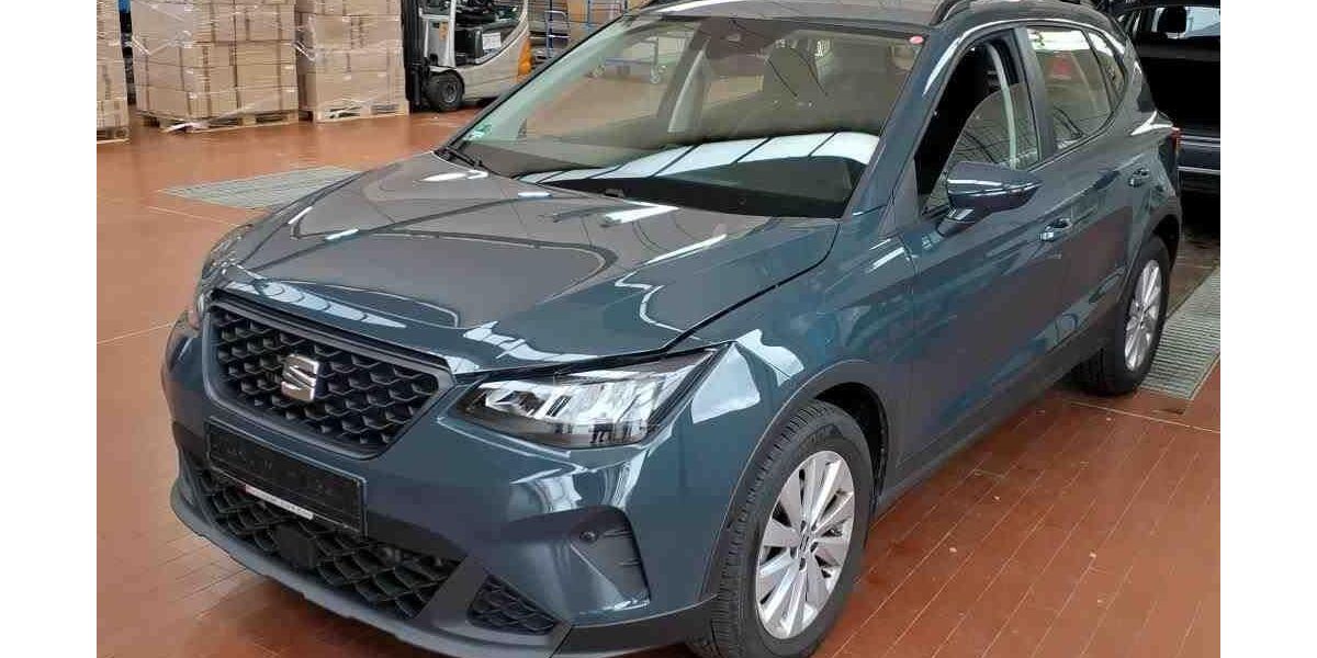 Seat Arona 15.450 km 20.490 &euro; Dohna 01809