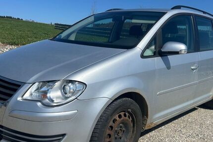 VW Touran 259.167 km 1.300 &euro; Pittenhart 83132