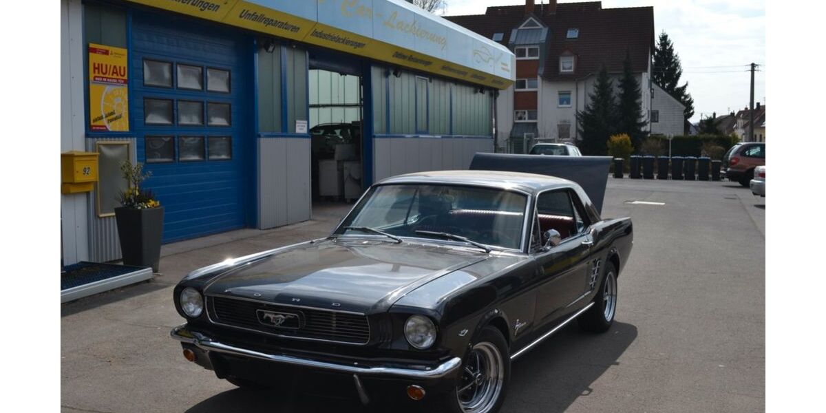 Ford Mustang 4.057 km 63.000 &euro; Bexbach 66450