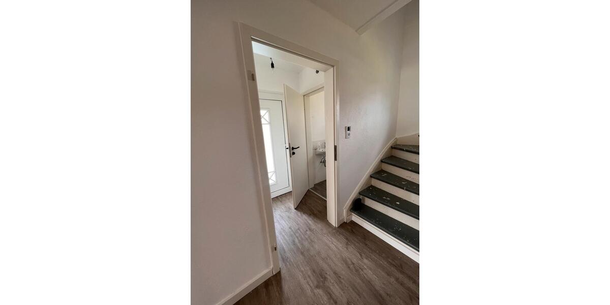 Einfamilienhaus Betzdorf - 3 Zimmer, 92 m&sup2;, 1.120&euro; | Angebot:25931942