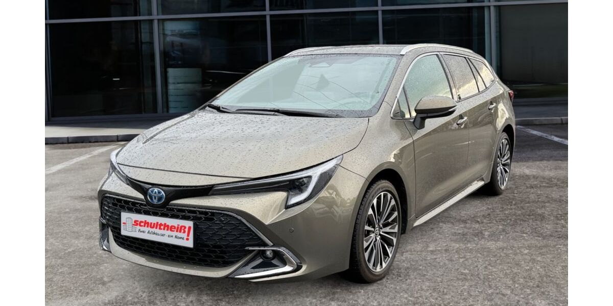 Toyota Corolla 21.800 km 27.990 &euro; Maulburg 79689