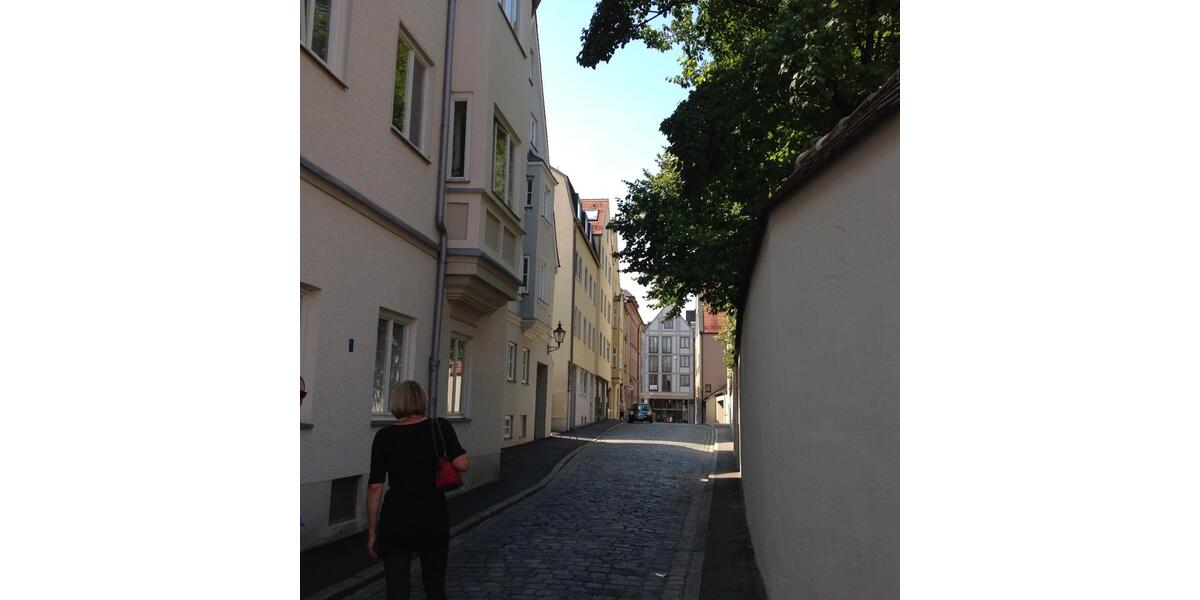 Etagenwohnung Augsburg Innenstadt - 1 Zimmer, 28 m&sup2;, 168.000&euro; | Angebot:25052106