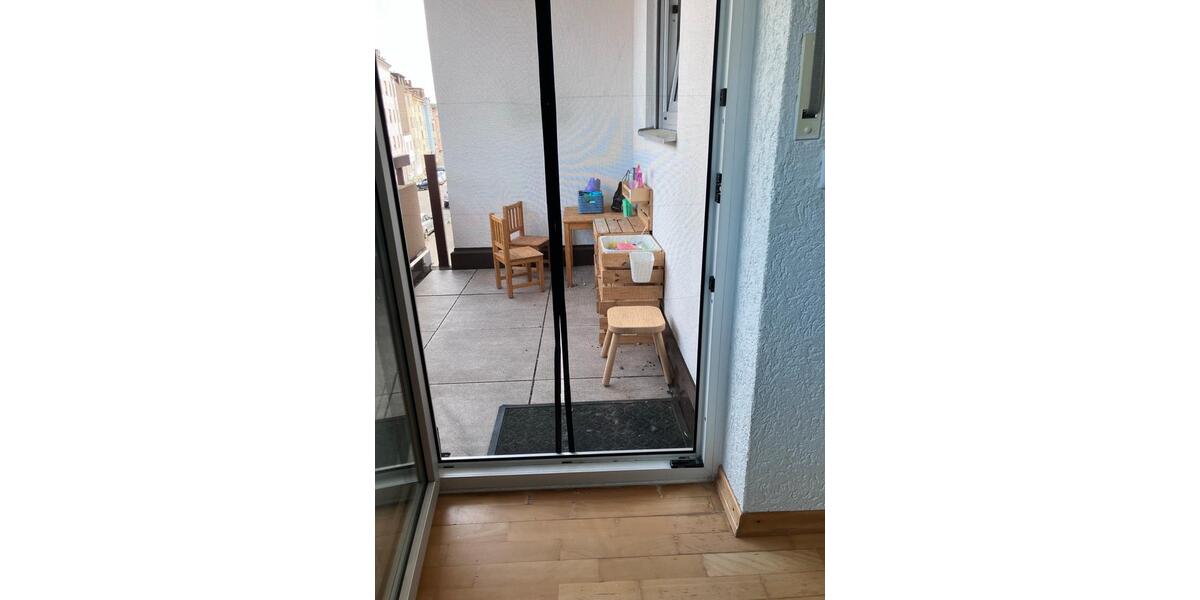 Etagenwohnung Saarbrücken Malstatt - 3 Zimmer, 67 m&sup2;, 159.000&euro; | Angebot:27096198