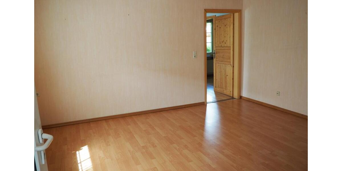 Einfamilienhaus Norden - 8 Zimmer, 214 m&sup2;, 225.000&euro; | Angebot:26847531