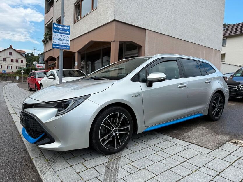 Toyota Corolla 88.855 km 19.999 € Bad Wildbad 75323