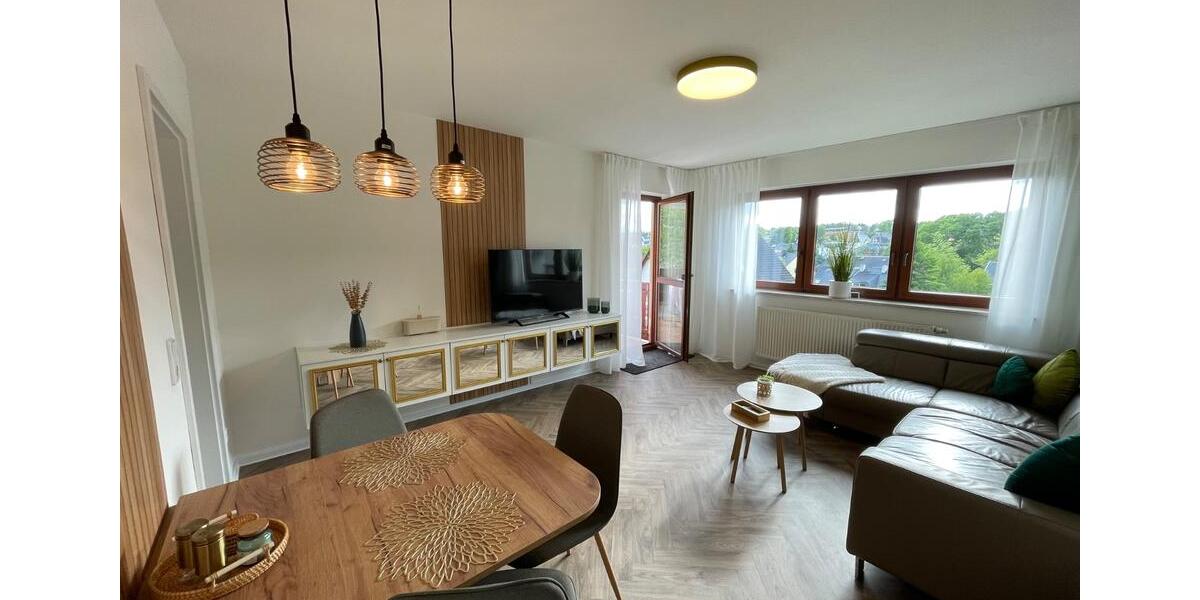 Wohnen auf Zeit Stollberg (Erzgebirge) - 3 Zimmer, 71 m&sup2;, 1.200&euro; | Angebot:25396122
