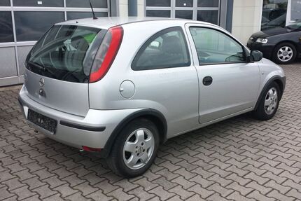 Opel Corsa 68.600 km 2.850 &euro; Chemnitz OT Wittgensdorf 09228