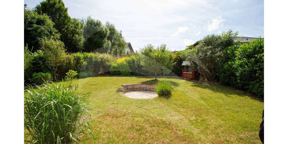 Bungalow Mallersdorf-Pfaffenberg Mallersdorf - 3 Zimmer, 83 m&sup2;, 499.000&euro; | Angebot:26879163