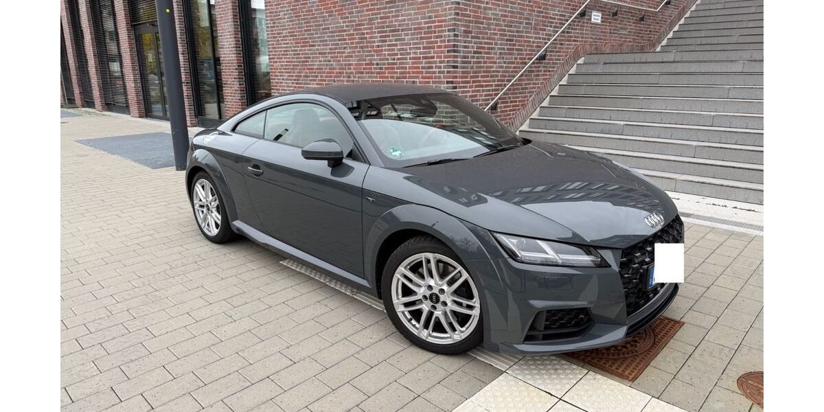 Audi TT 48.000 km 35.499 &euro; Stuttgart 70469