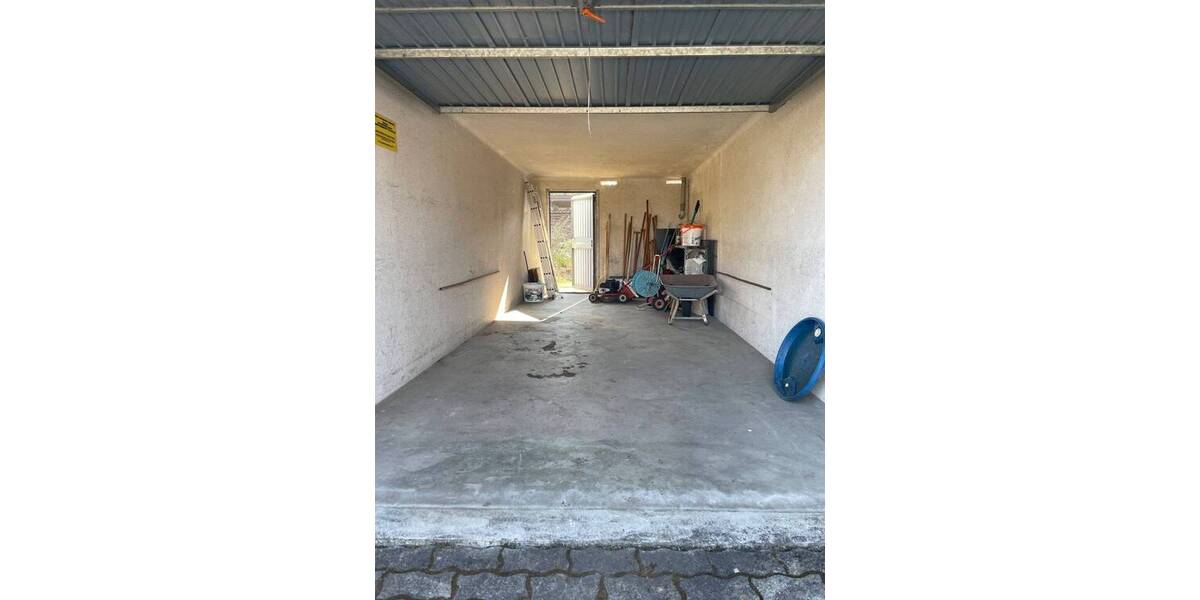 Einfamilienhaus Langenzenn - 6 Zimmer, 130 m&sup2;, 1.495&euro; | Angebot:25984081