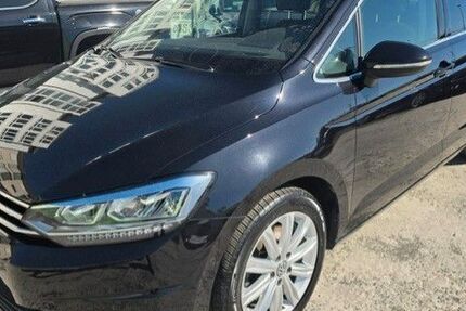 VW Touran 111.000 km 18.290 &euro; Mannheim 68159