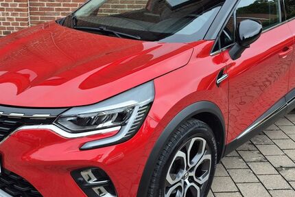Renault Captur 116.842 km 10.990 &euro; Helpsen 31691
