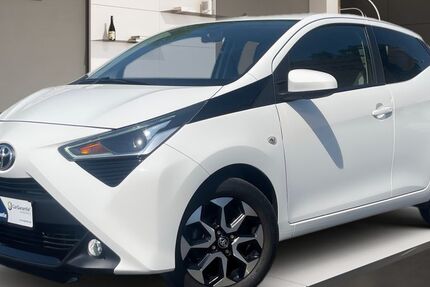 Toyota Aygo (X) 99.875 km 8.488 &euro; Köln 51069