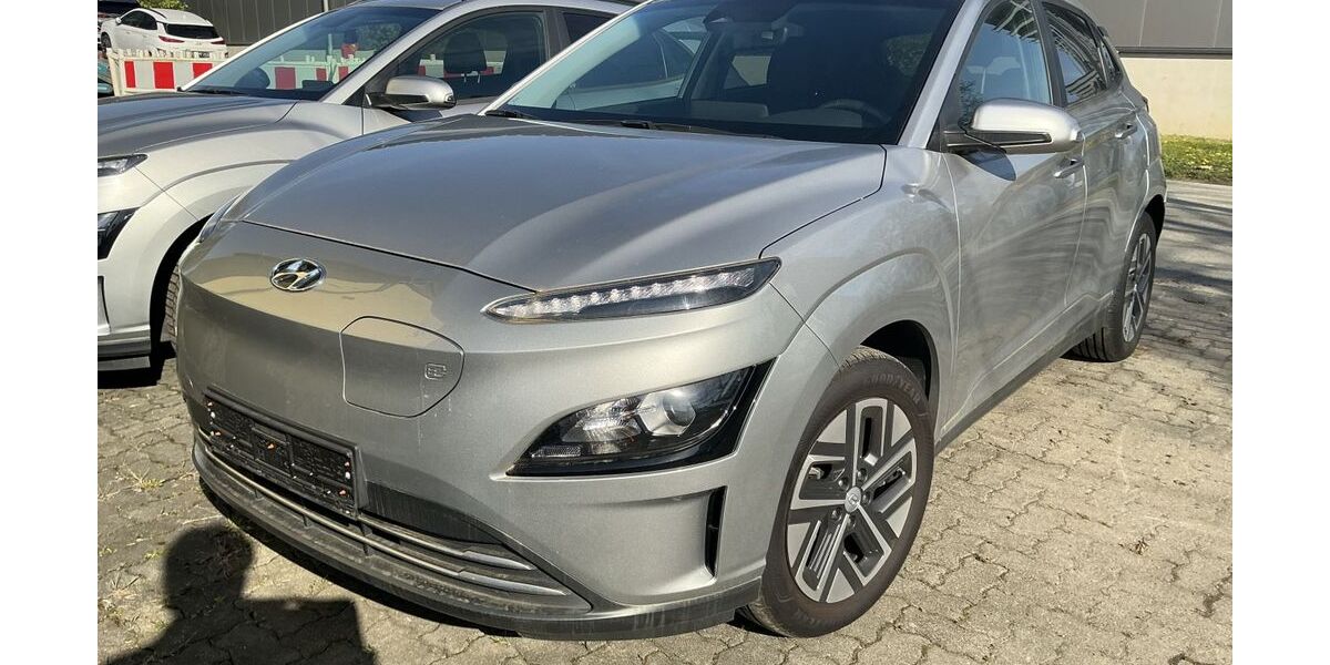 Hyundai KONA 42.527 km 17.350 &euro; Eitorf 53783