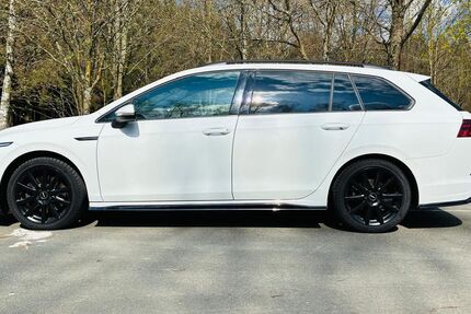 VW Golf 97.800 km 24.490 &euro; Treuen 08233