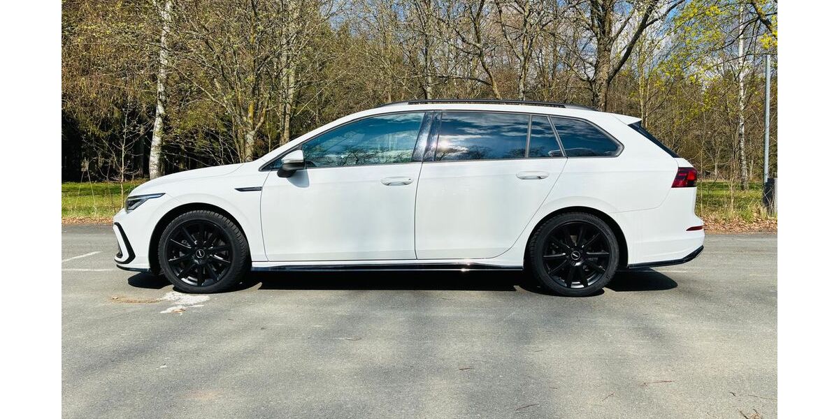 VW Golf 97.800 km 24.490 &euro; Treuen 08233