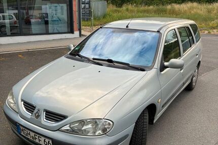 Renault Megane 159.200 km 800 &euro; Lauda-Königshofen 97922
