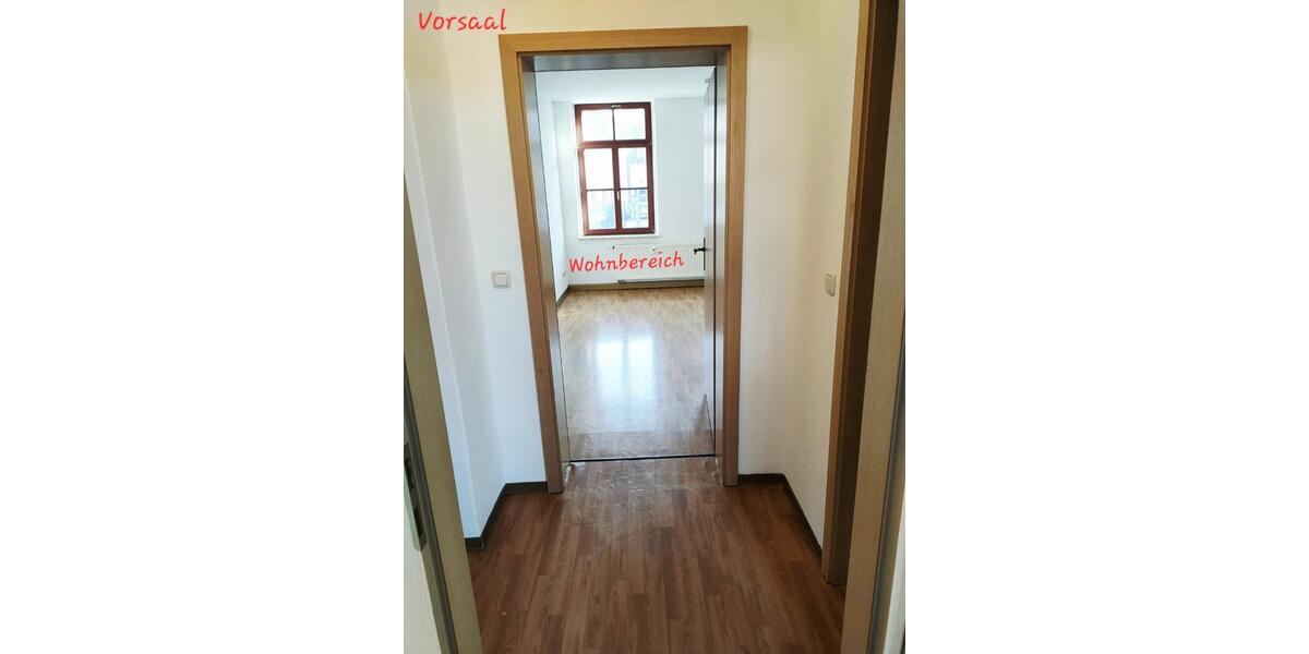 Etagenwohnung Werdau - 2 Zimmer, 40 m&sup2;, 220&euro; | Angebot:26375806