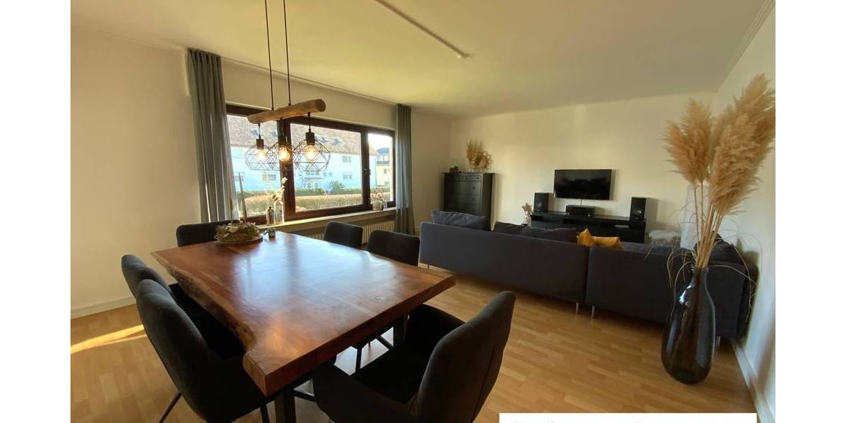 Etagenwohnung Hachenburg - 4 Zimmer, 100 m&sup2;, 825&euro; | Angebot:26796562