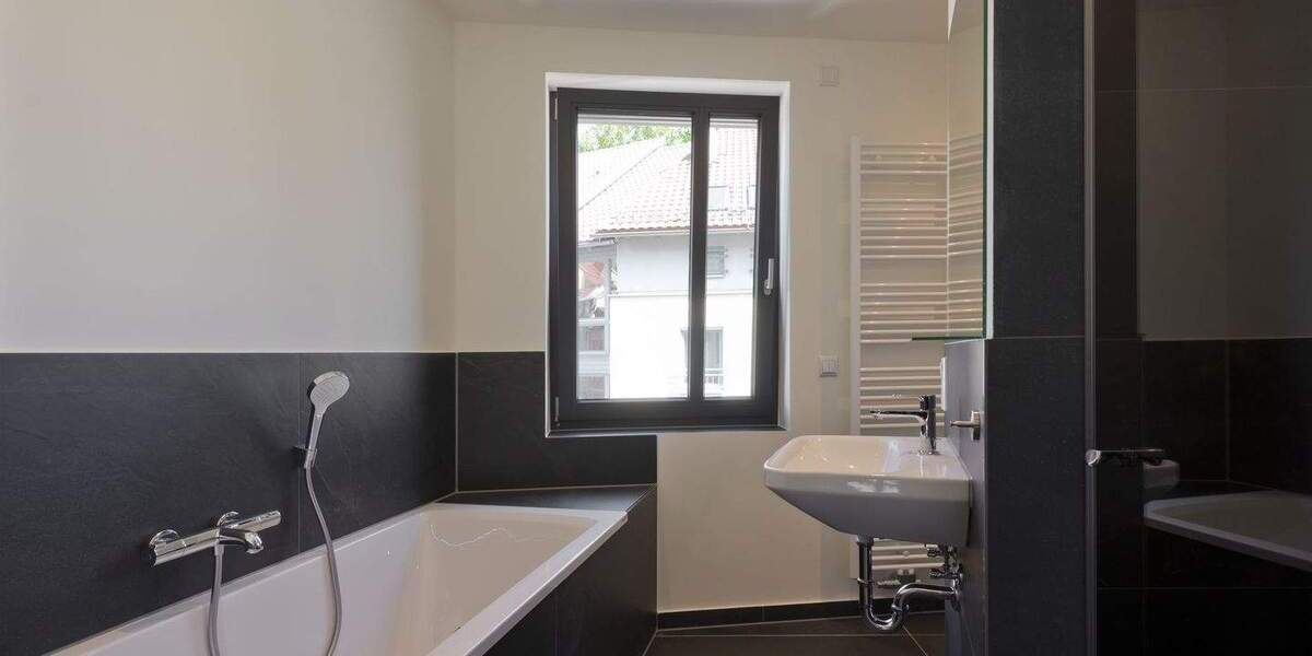 Terrassenwohnung Weimar Altstadt - 3 Zimmer, 95 m&sup2;, 1.450&euro; | Angebot:25628067