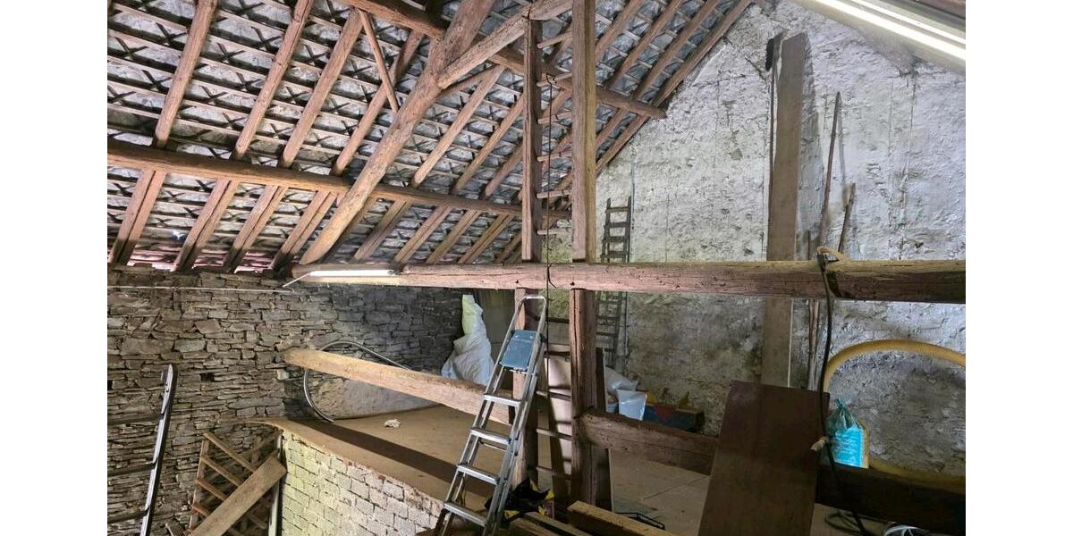 Einfamilienhaus Schüller - 7 Zimmer, 150 m&sup2;, 245.000&euro; | Angebot:26537891