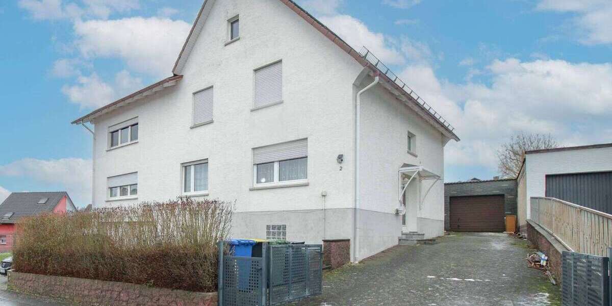 Einfamilienhaus Staufenberg - 9 Zimmer, 240 m&sup2;, 449.000&euro; | Angebot:26412709
