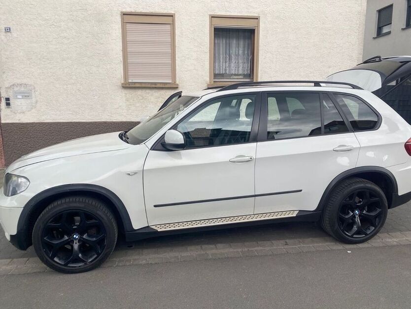 X5