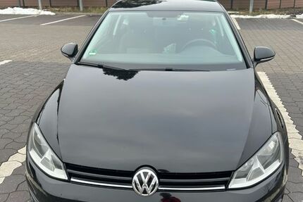 VW Golf 215.000 km 5.599 &euro; Lengede 38302