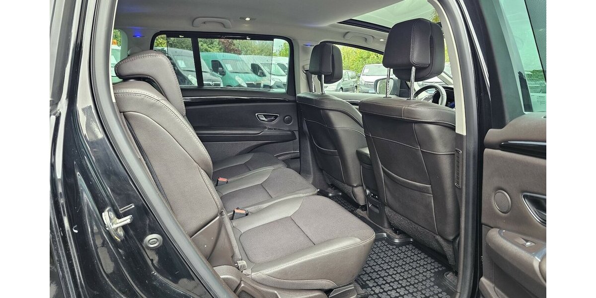 Renault Espace V Intens 4 Control LED RFK 7-Sitzer 130.673 km 17.490 € Löhne 32584