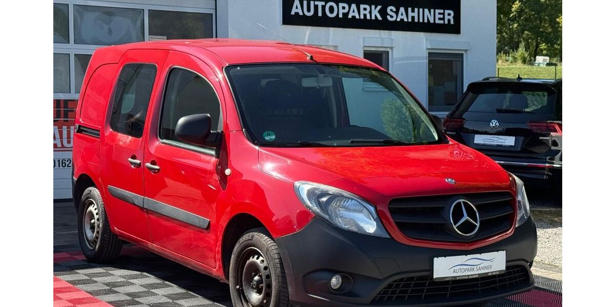 Mercedes-Benz Citan 296.273 km 3.999 &euro; VÖHRINGEN (LANDKREIS ROTTWEIL BEI STUTTGART) 72189
