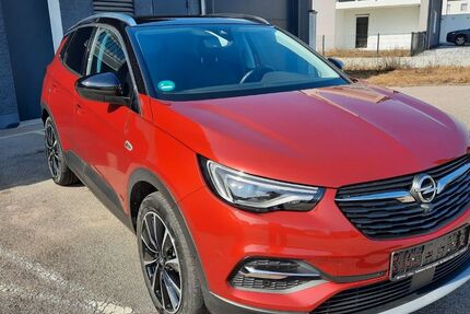 Opel Grandland (X) 59.789 km 20.490 &euro; Altfalter 92548