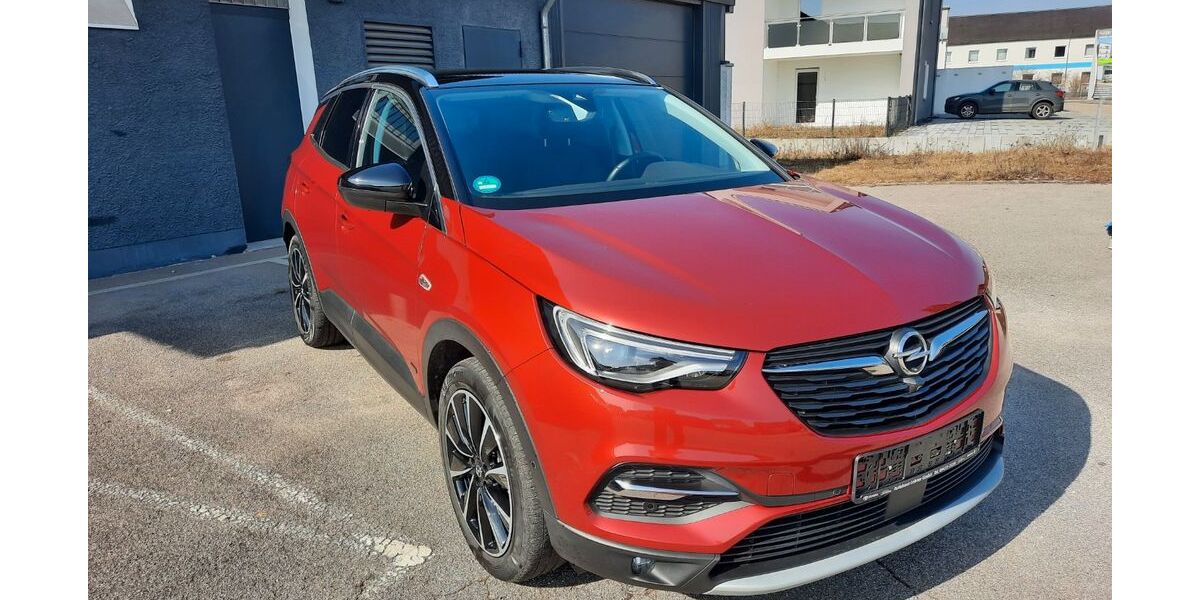 Opel Grandland (X) 59.789 km 20.490 &euro; Altfalter 92548