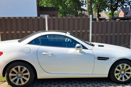 Mercedes-Benz SLK 250 82.000 km 21.100 &euro; Neu Gülze 19258