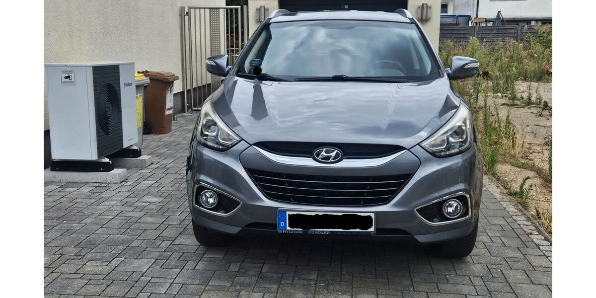 Hyundai ix35 74.500 km 10.300 &euro; Mannheim 68307