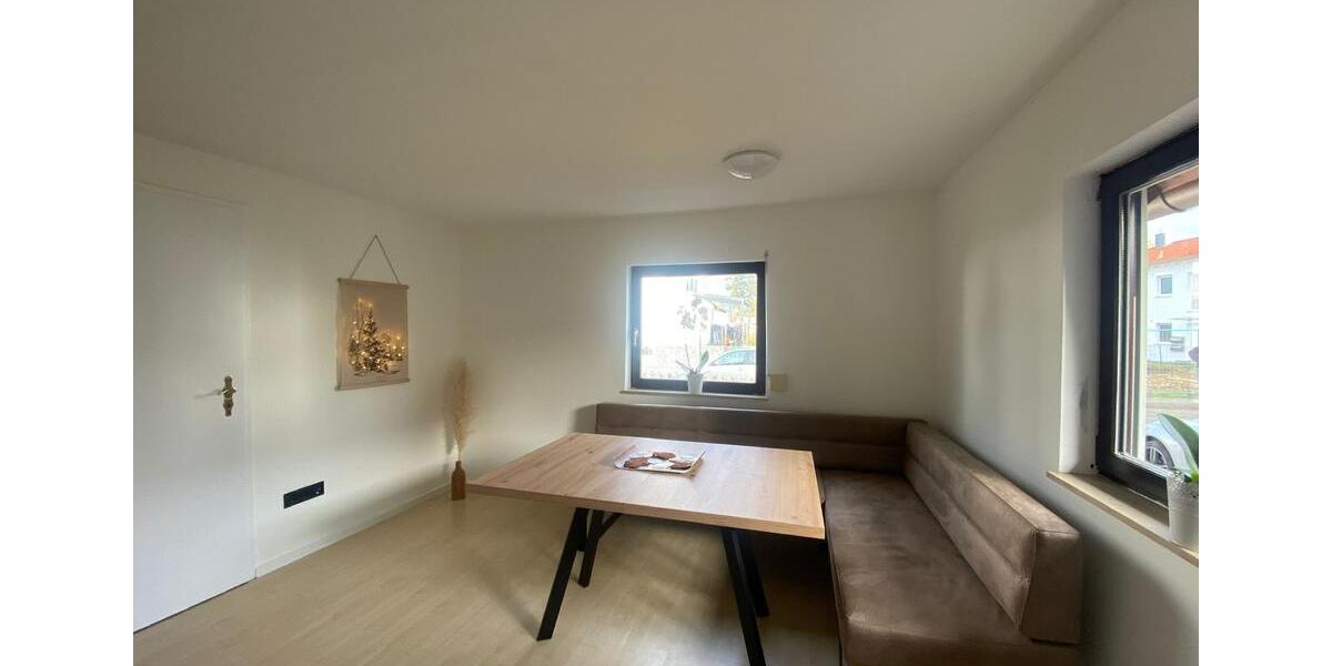 Einfamilienhaus Baar-Ebenhausen Ebenhausen - 4 Zimmer, 95 m&sup2;, 1.600&euro; | Angebot:26343572