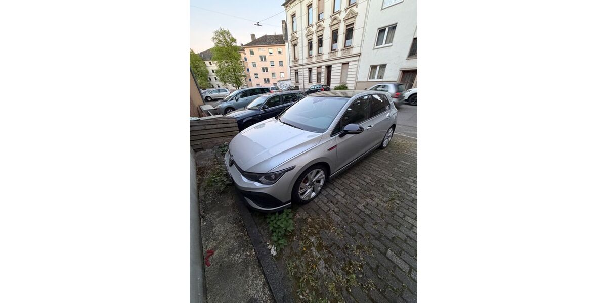 VW Golf 37.500 km 32.499 &euro; wuppertal 42277