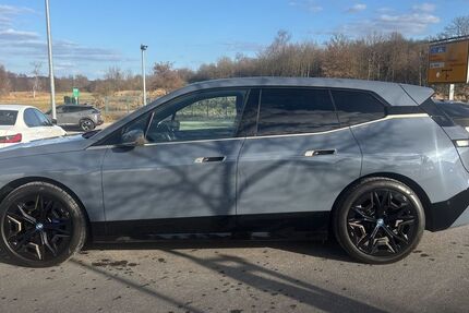 BMW iX 37.903 km 62.904 &euro; Wildau 15745