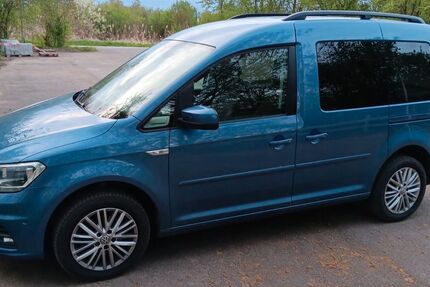 VW Caddy 169.000 km 11.800 &euro; Sulzfeld 97633