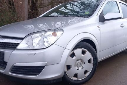 Opel Astra 152.000 km 1.950 &euro; Augsburg 86179