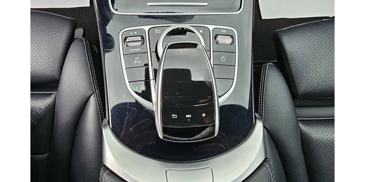 Mercedes-Benz C 250 d T AMG Line LEDER NAVI LED AUS 2.HAND 113.520 km 21.990 &euro; Löhne 32584