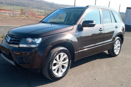 Suzuki Grand Vitara 166.100 km 8.990 &euro; Uttrichshausen 36148