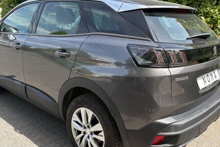 Peugeot 3008 205.083 km 12.257 &euro; Frankfurt am Main 60389