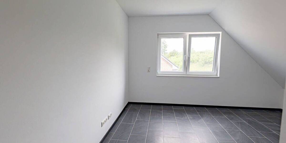 Etagenwohnung Hemmoor Warstade - 3 Zimmer, 96 m&sup2;, 1.055&euro; | Angebot:22774143