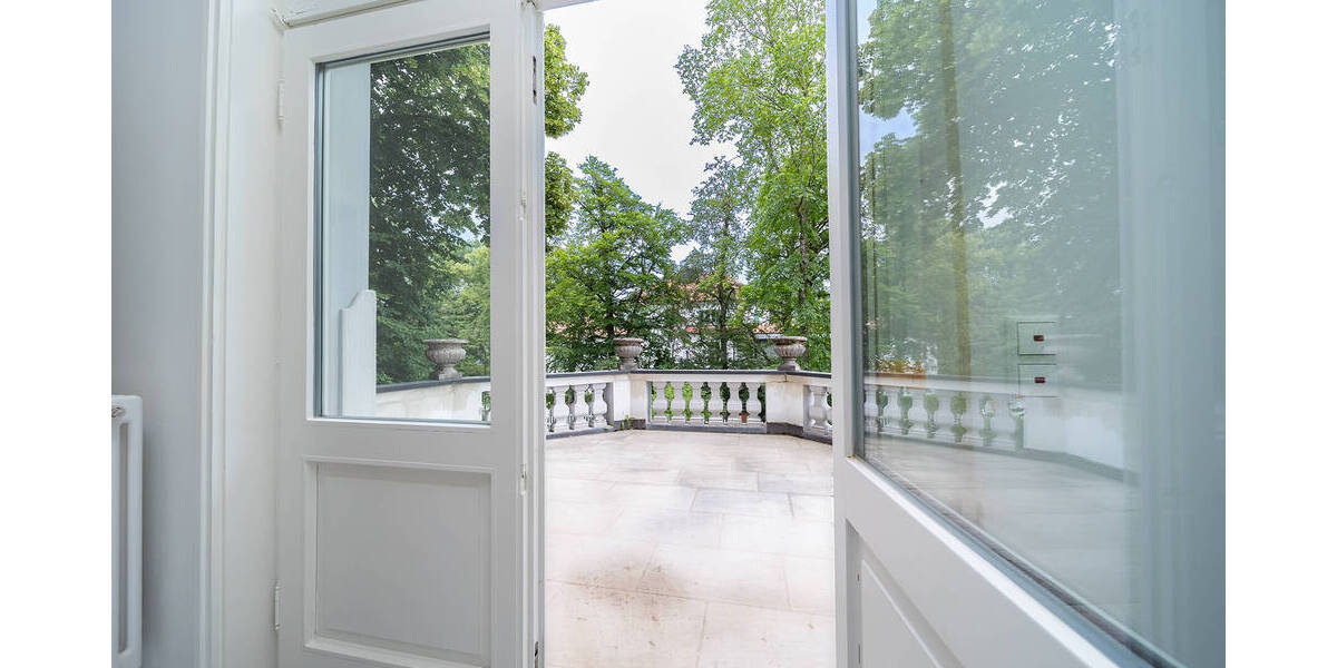 Versteigerungsimmobilie Starnberg Söcking - 1 Zimmer, 282 m&sup2;, 9.500.000&euro; | Angebot:24733823